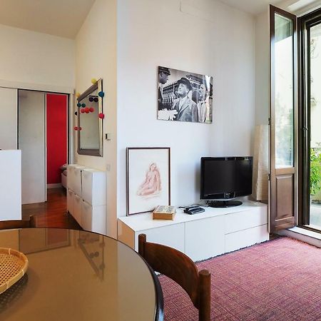 Primopiano - Arnaldo Apartment Milan Bagian luar foto