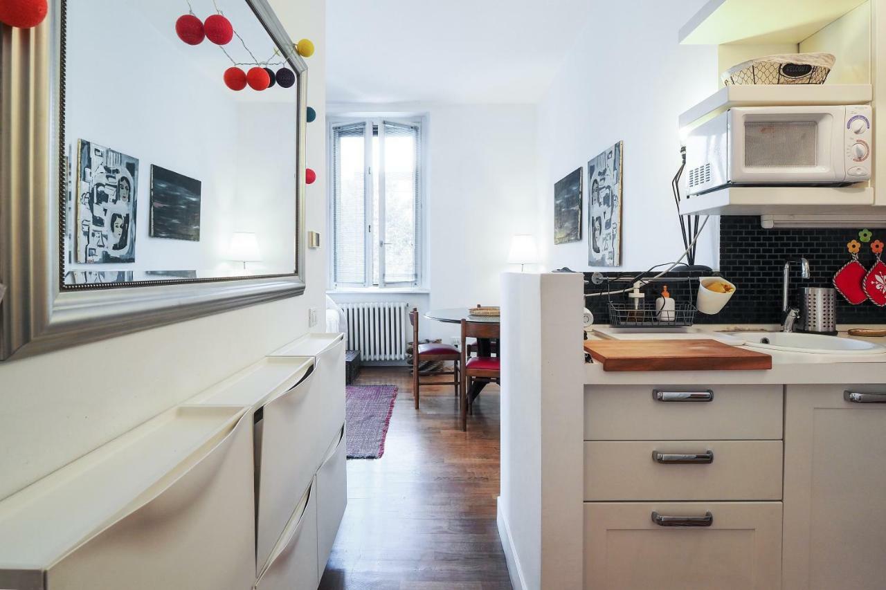 Primopiano - Arnaldo Apartment Milan Bagian luar foto