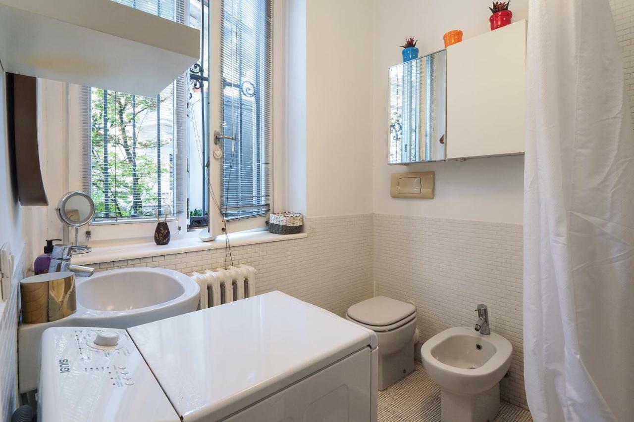 Primopiano - Arnaldo Apartment Milan Bagian luar foto