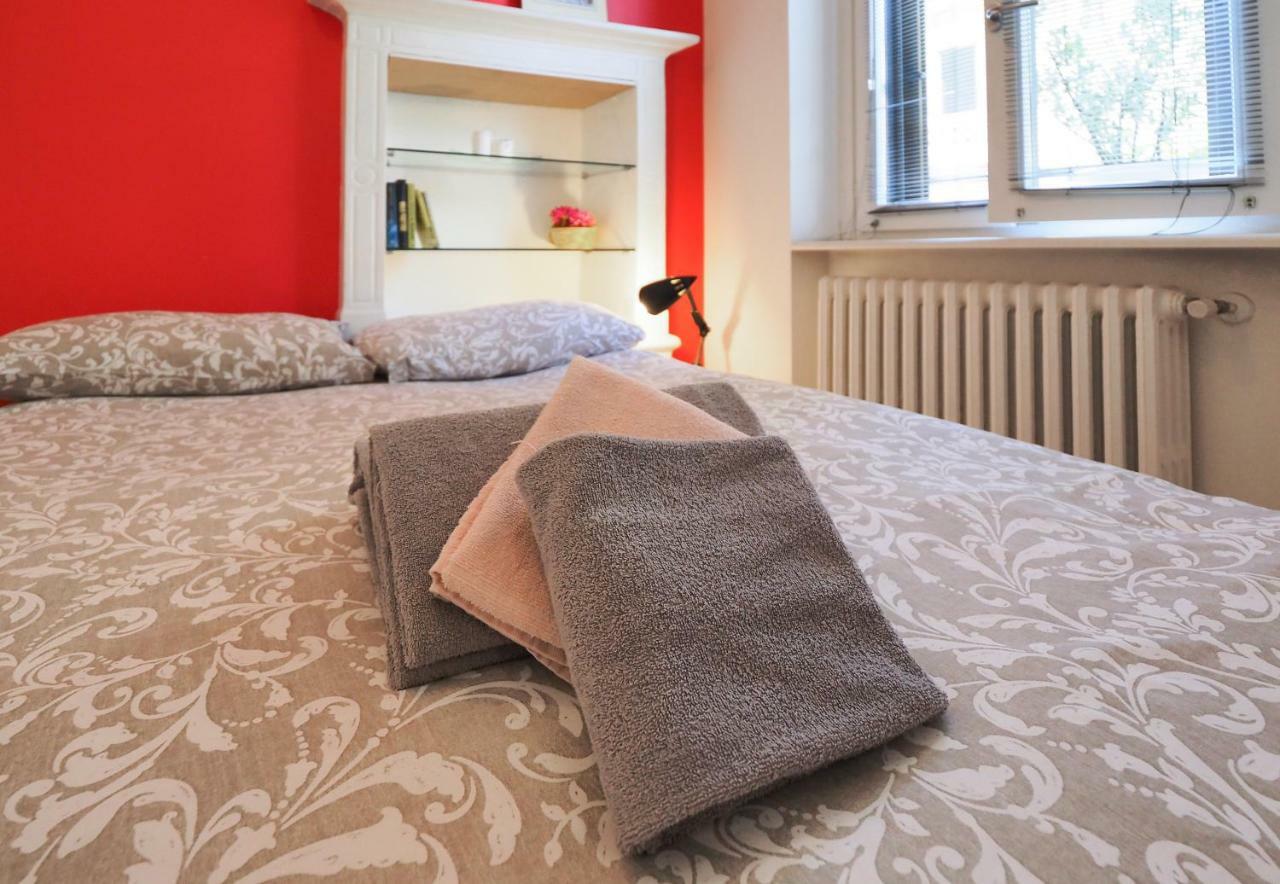 Primopiano - Arnaldo Apartment Milan Bagian luar foto