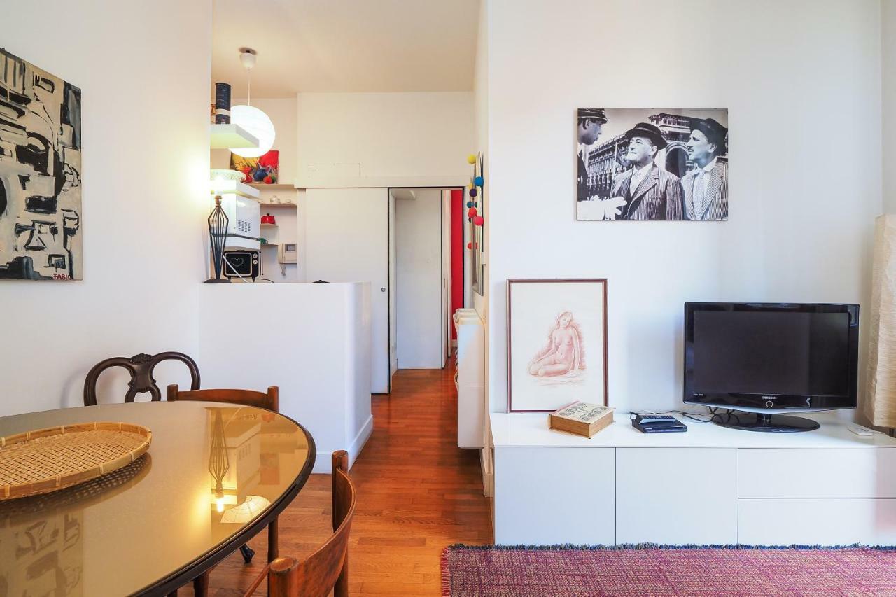 Primopiano - Arnaldo Apartment Milan Bagian luar foto